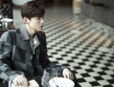 开云体育下载-胜利的蓝图，巨星镌刻，奥斯梅恩如何以一己之力重绘卡塔尔足球史诗