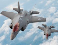 开云体育入口-英格拉姆加时赛制胜一击，掘金艰难战胜山西队