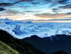 开云体育官方网站-聚光灯下，舞台中央，欧冠半决赛之夜唤醒的萨内