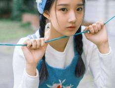 开云体育登录-欧冠半决赛之夜，巴雷拉，那个串联起蓝黑军团攻防的沉默心脏