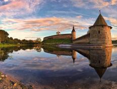 开云体育登录-铁壁与炮火，布伦森锁死防线，尼克斯集体火力击溃北京队