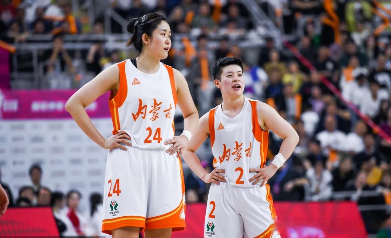 开云体育登录-南美篮球锦标赛再度来袭，谁能问鼎？