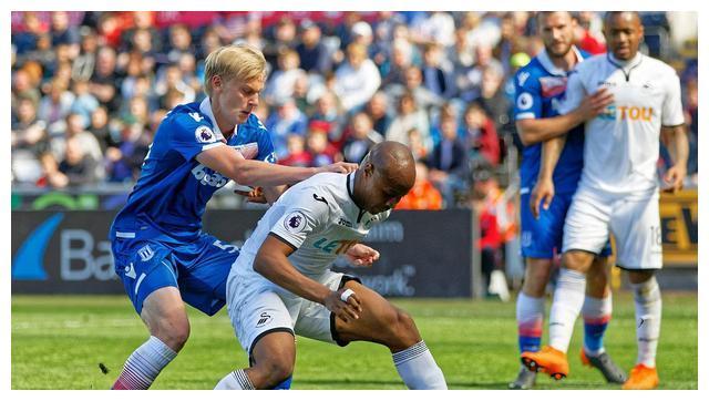 开云体育APP下载-斯托克城客场遭逆转，遭遇连败