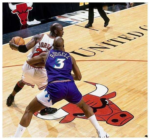 开云体育下载-关于阿根廷男篮翻盘奇才,拉塞尔关键制胜的信息