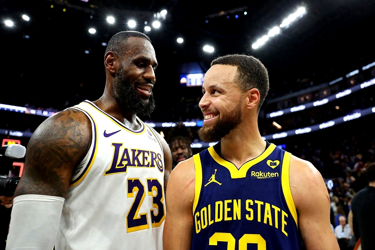 开云体育app-火箭击败湖人,继续保持领先