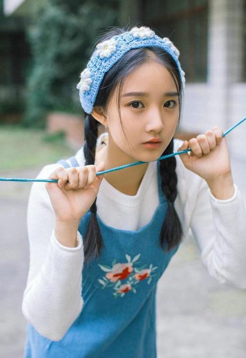 开云体育登录-欧冠半决赛之夜，巴雷拉，那个串联起蓝黑军团攻防的沉默心脏